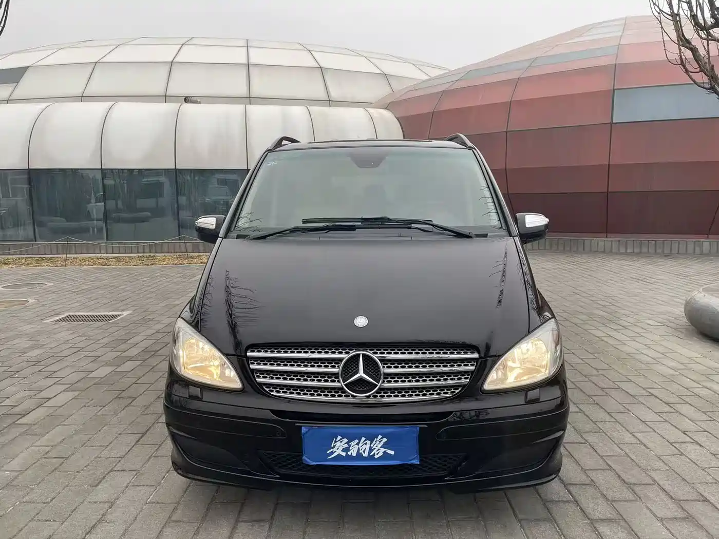 Mercedes-Benz Viano (Import) 2010 Model Viano 3.5L фото 2