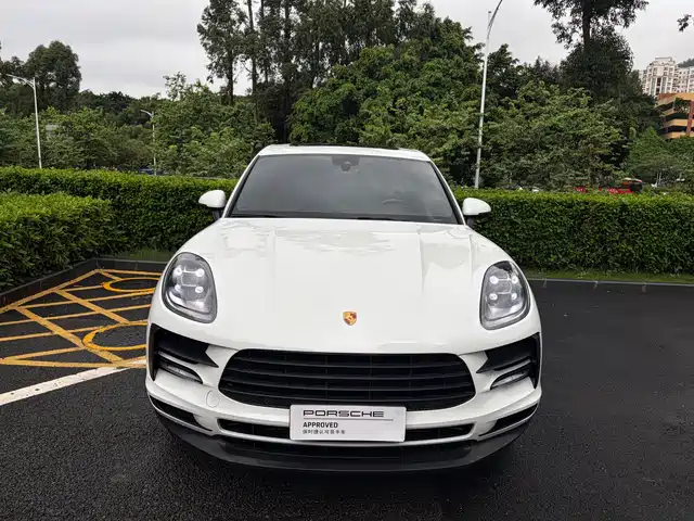 Porsche Macan 2020 Macan 2.0T — фото 2