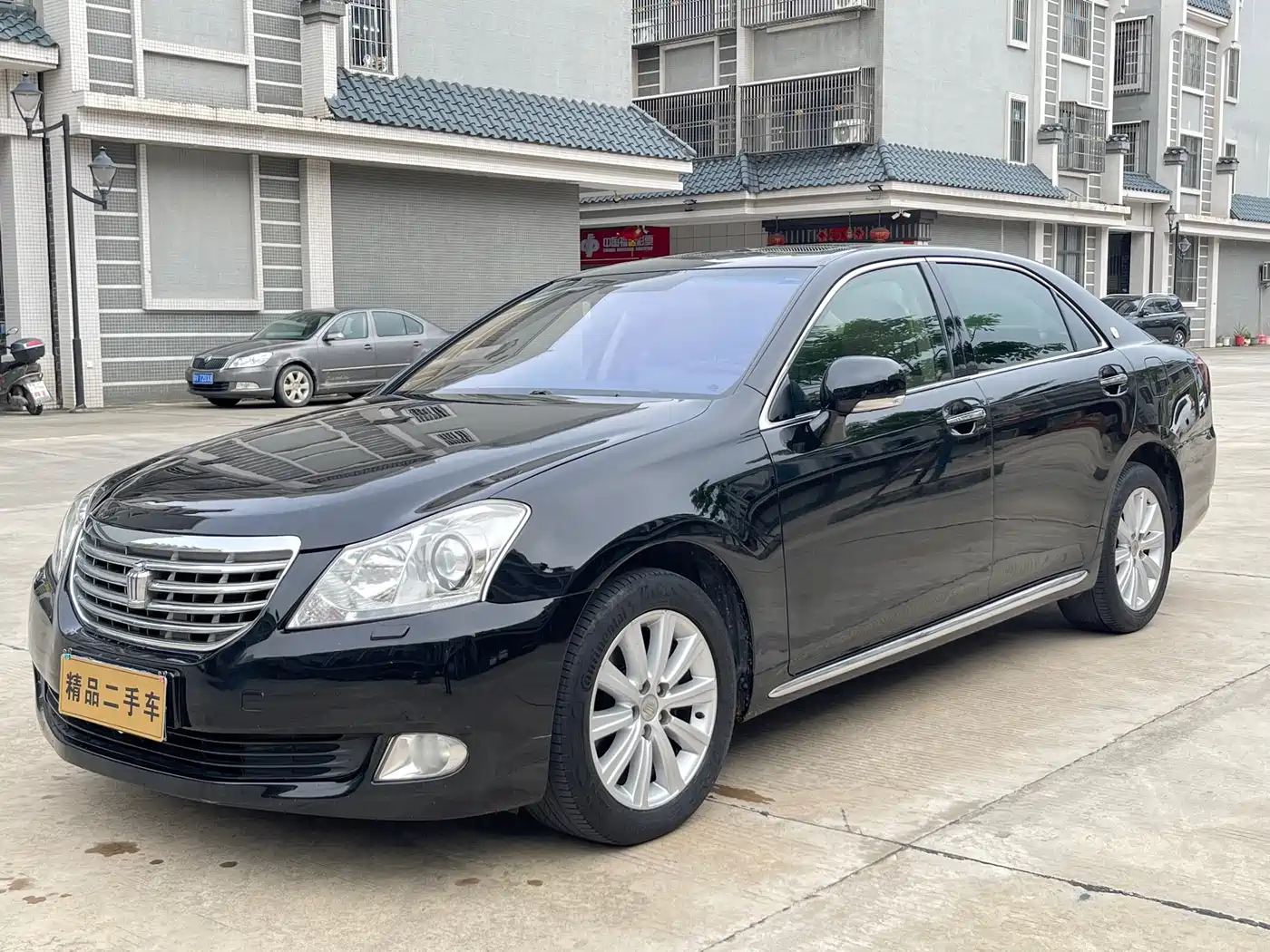 Toyota Crown 2010 2.5L Royal Leather Sunroof Navigation фото 2
