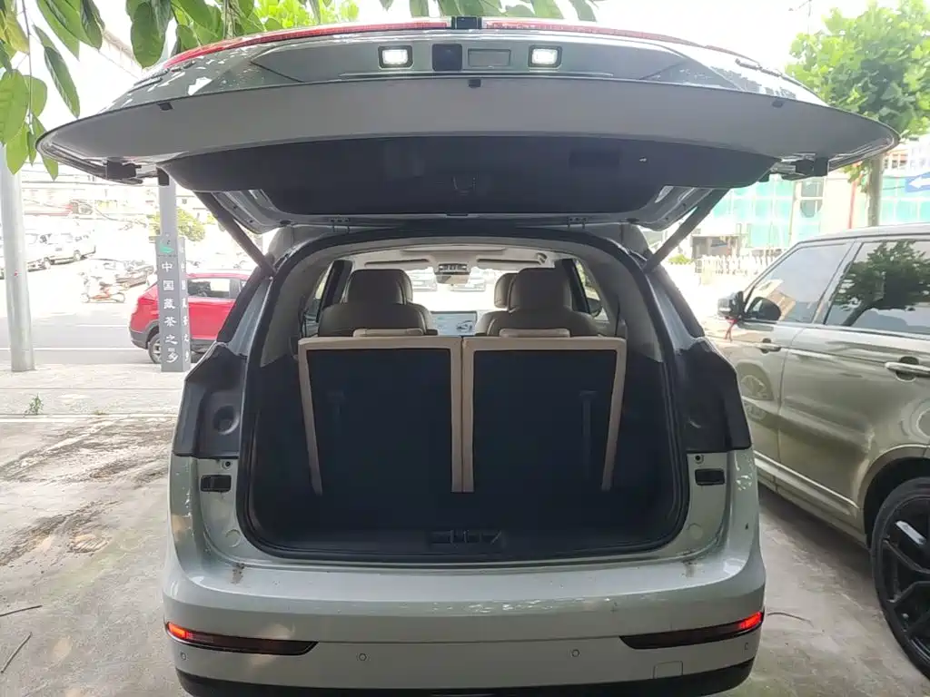 Jetour Shanhai L9 2025 2025 Model 1.5TD 2DHT Flagship 6-Seater