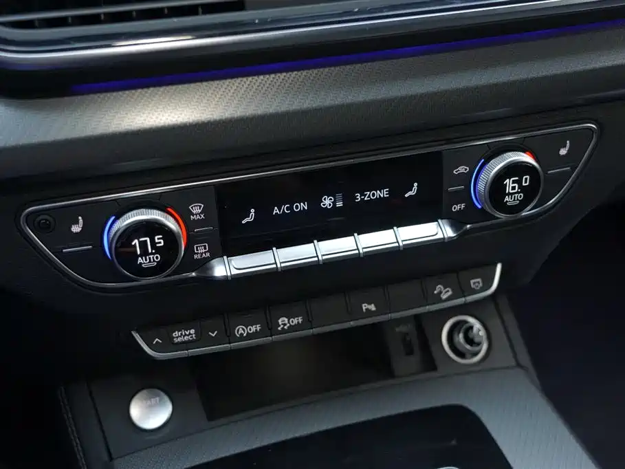 Audi Q5L 2023 40T Luxury Dynamic фото 22