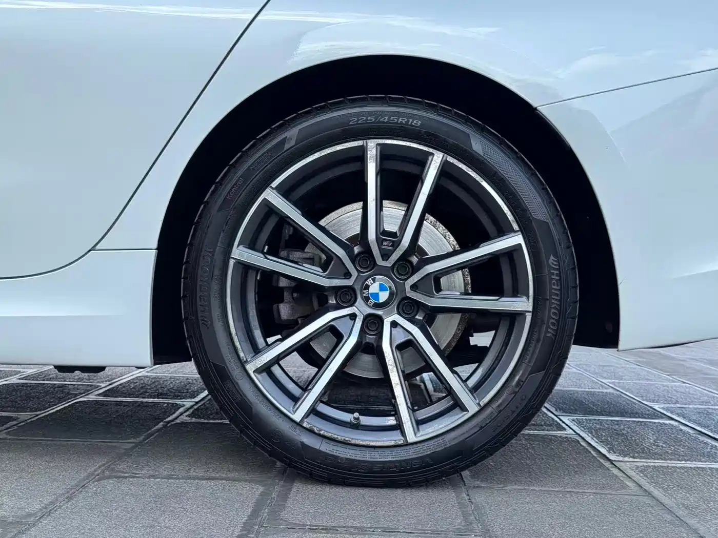 BMW 3 Series 2020 320Li M Sport Package фото 24