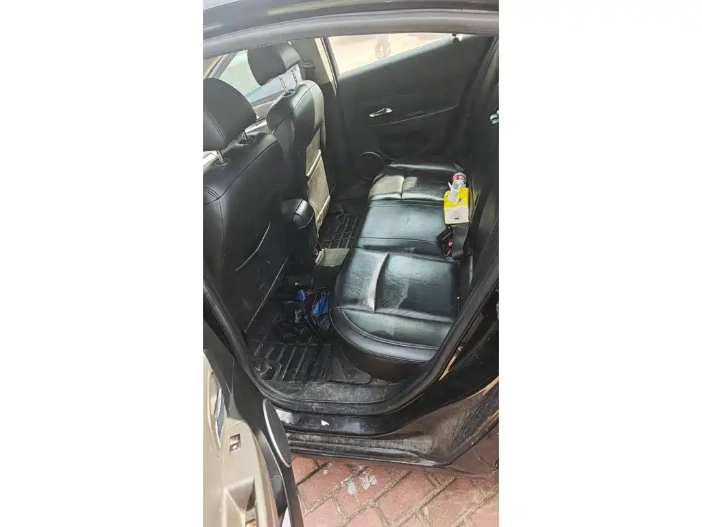 Chevrolet Cruze 2011 2011 1.8L SX AT