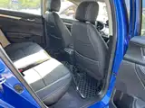 Фото 12 - Honda Civic