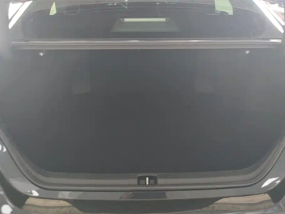 Toyota Camry 2023 2.5G Luxury Edition фото 4