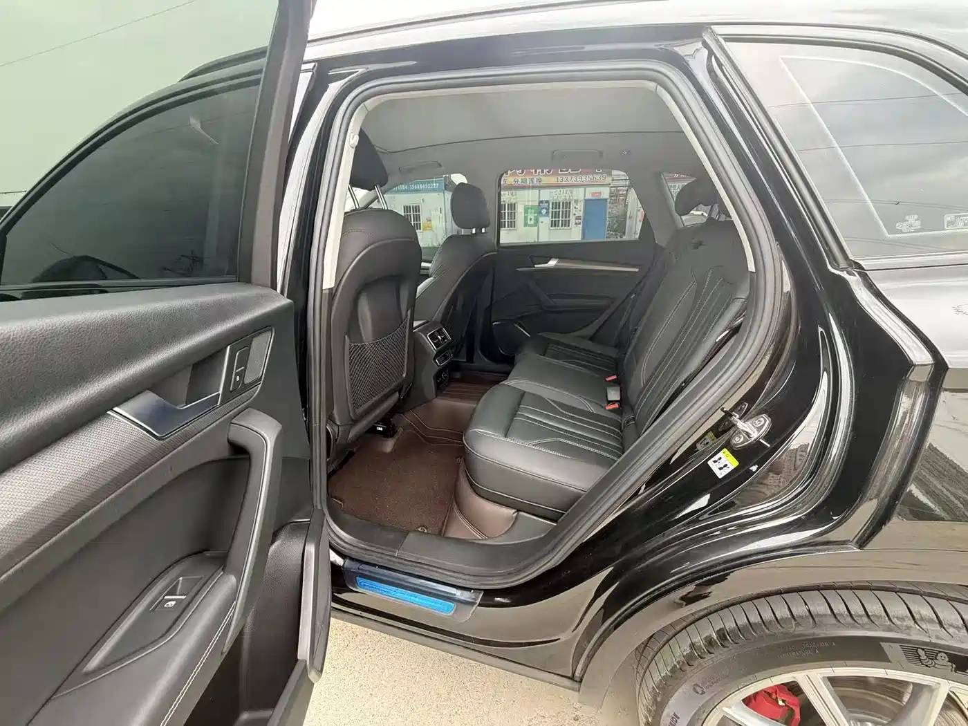 Audi Q5L 2023 40T Luxury Dynamic фото 8