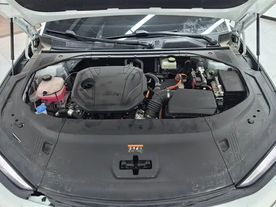 GEELY GALAXY GALAXY SPARKLE 8