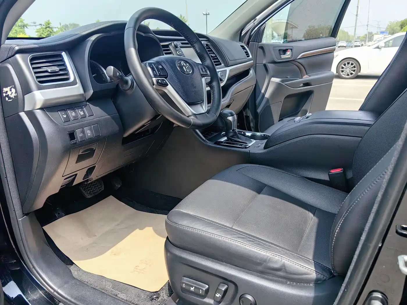 Toyota Highlander 2017 2.0T 4WD Ultimate 7-Seater фото 5