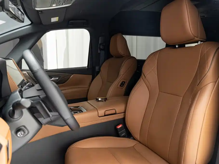 Toyota Alphard 2024 Hybrid 2.5L Ultimate Enjoyment Edition фото 9