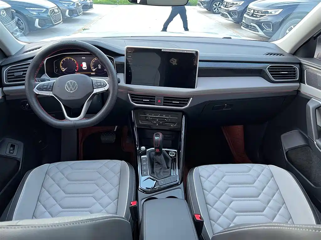 Volkswagen Tayron 2023 280TSI 2WD Luxury Plus Advanced Edition фото 14
