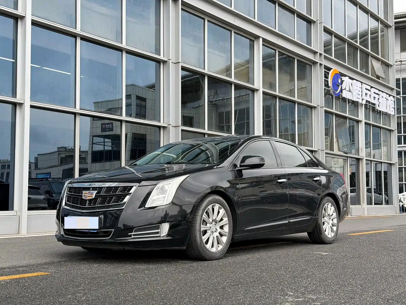 Cadillac XTS 2017 28T Luxury
