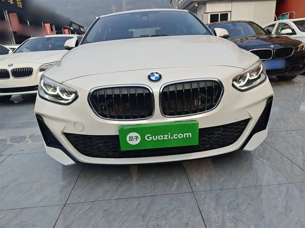 BMW 1 Series 2020 Model 120i M Sport Package фото 2