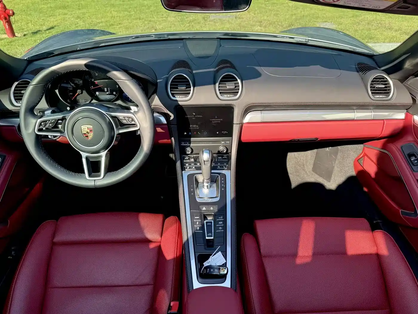 Porsche 718 2022 Boxster 2.0T фото 10