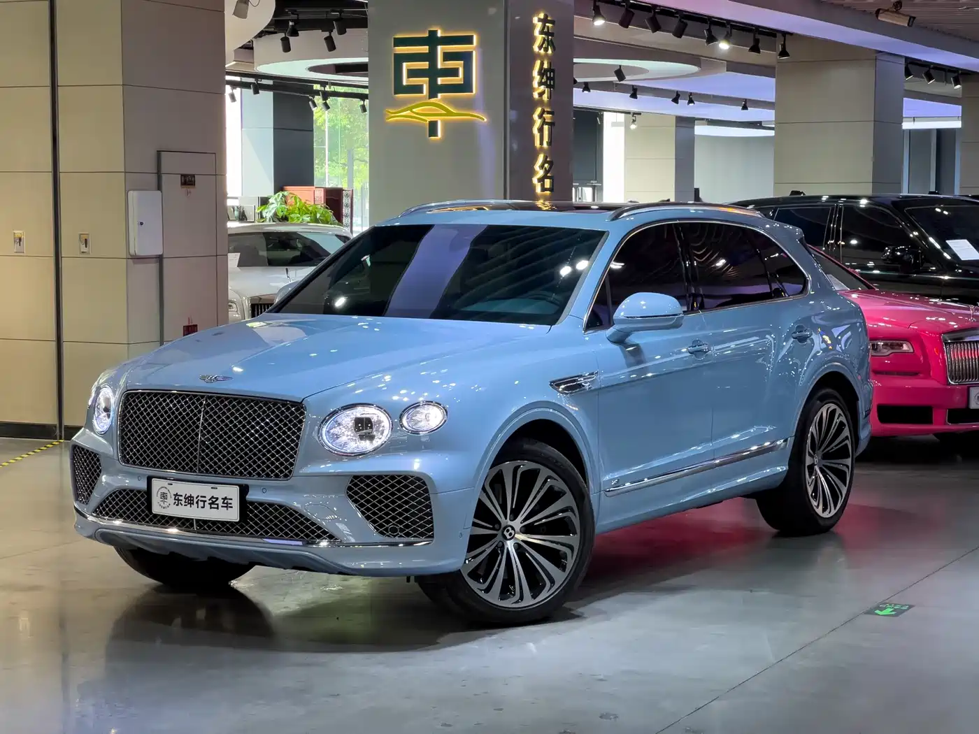 Bentley Bentayga 2022 — пригон из Китая