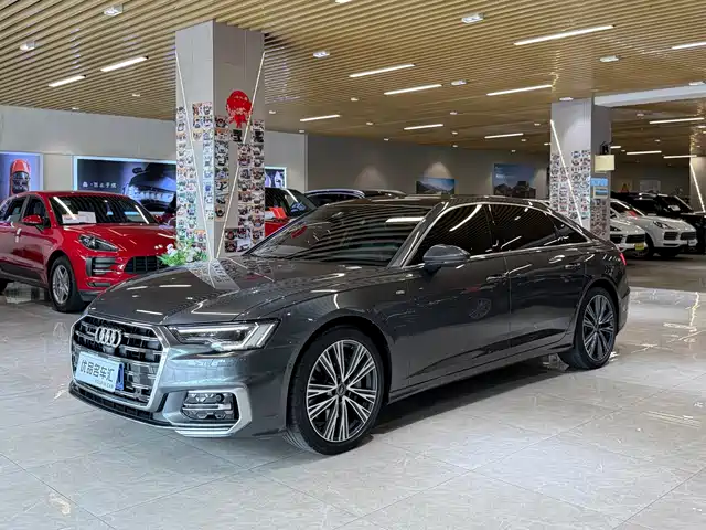 Audi A6L 2022