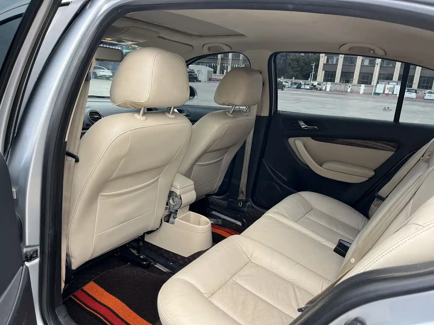 Volkswagen Lavida 2010 1.4TSI Sport Edition фото 5