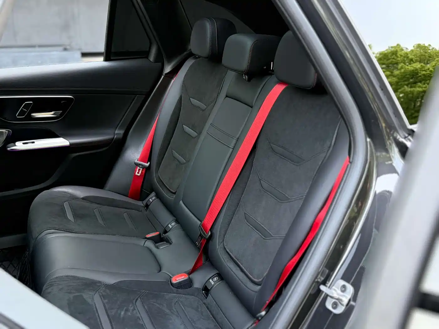 Mercedes-Benz GLC AMG 2024 AMG GLC 43 4MATIC фото 9