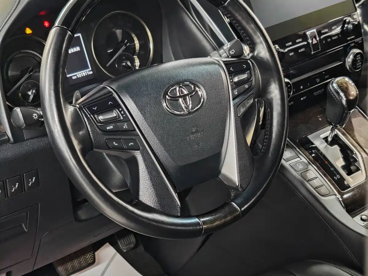 Toyota Alphard 2021 Hybrid 2.5L Premium фото 7