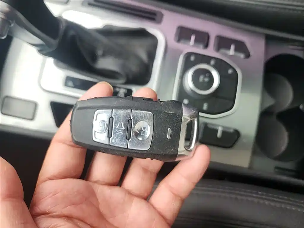Haval H6 Coupe 2016 Blue Label 1.5T Automatic 2WD Urban фото 9