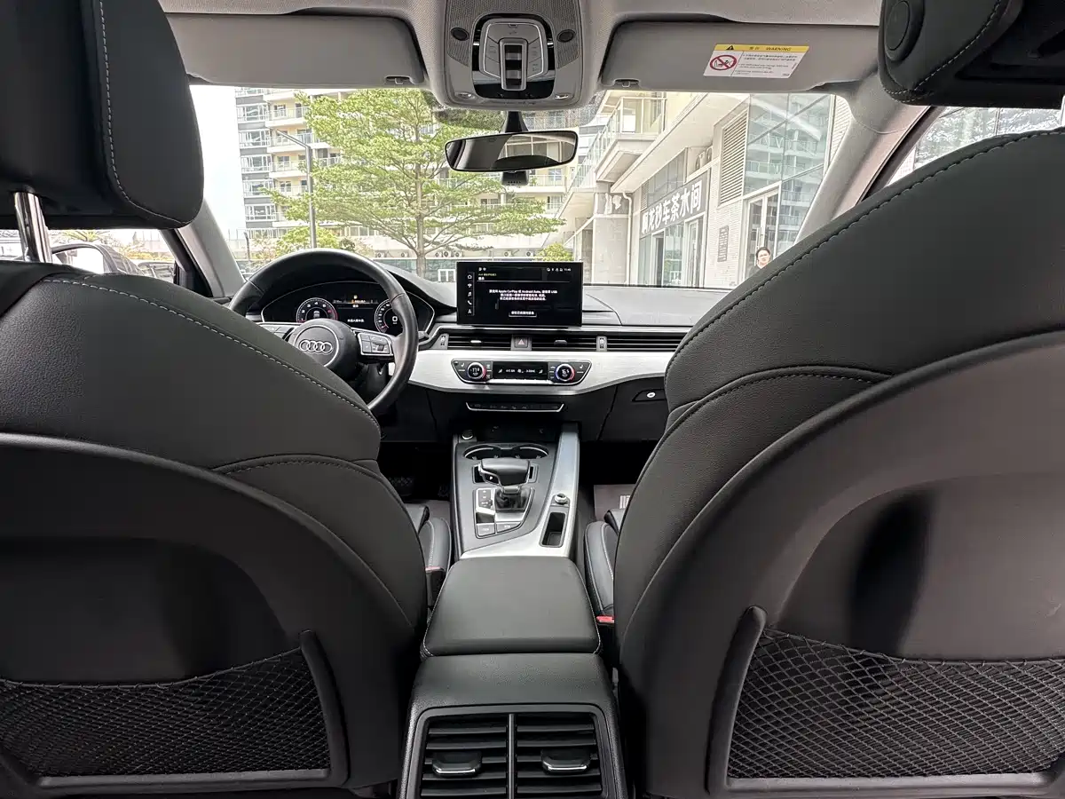 Audi A4L 2020 40 TFSI Luxury Dynamic фото 19