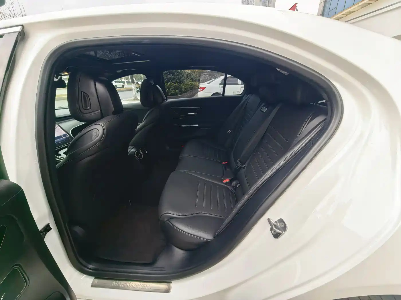Mercedes-Benz C-Class 2024 C 200 L Sport Edition фото 12