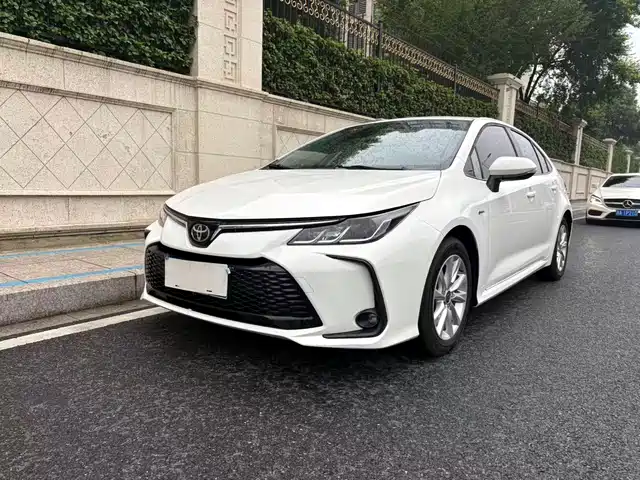 Toyota Corolla 2023 1.8L Smart Hybrid Dual Engine Pioneer Edition