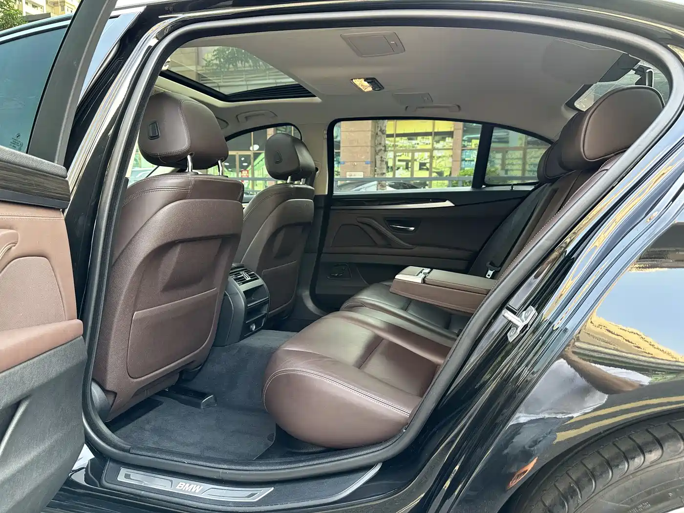 BMW 5 Series 2017 525Li Luxury Design Package фото 10