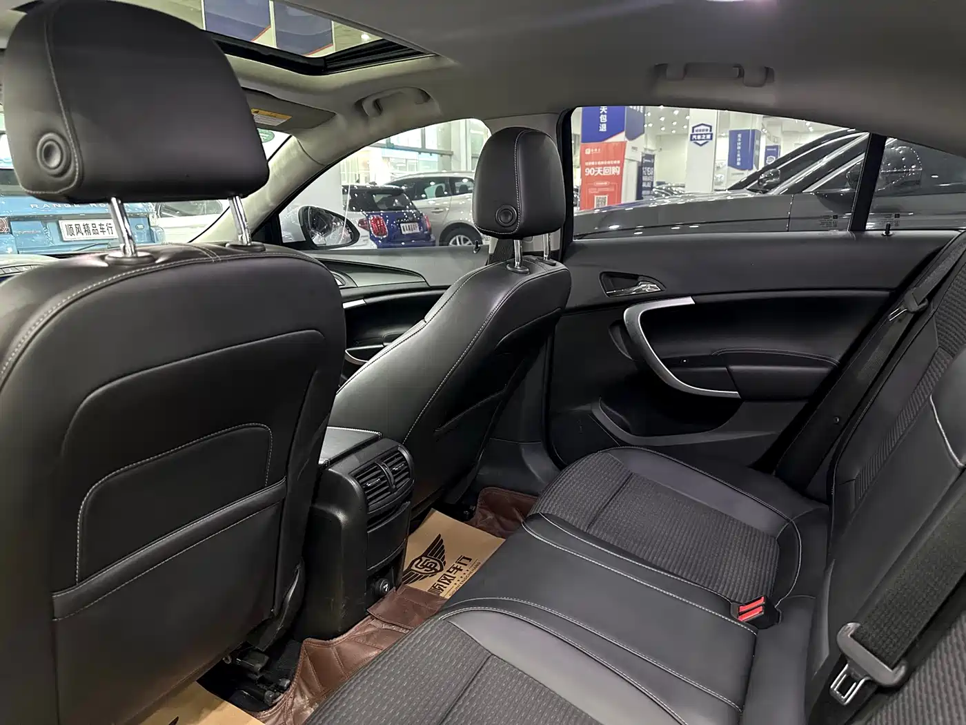 Buick Regal 2015 1.6T Leading Tech Edition фото 9