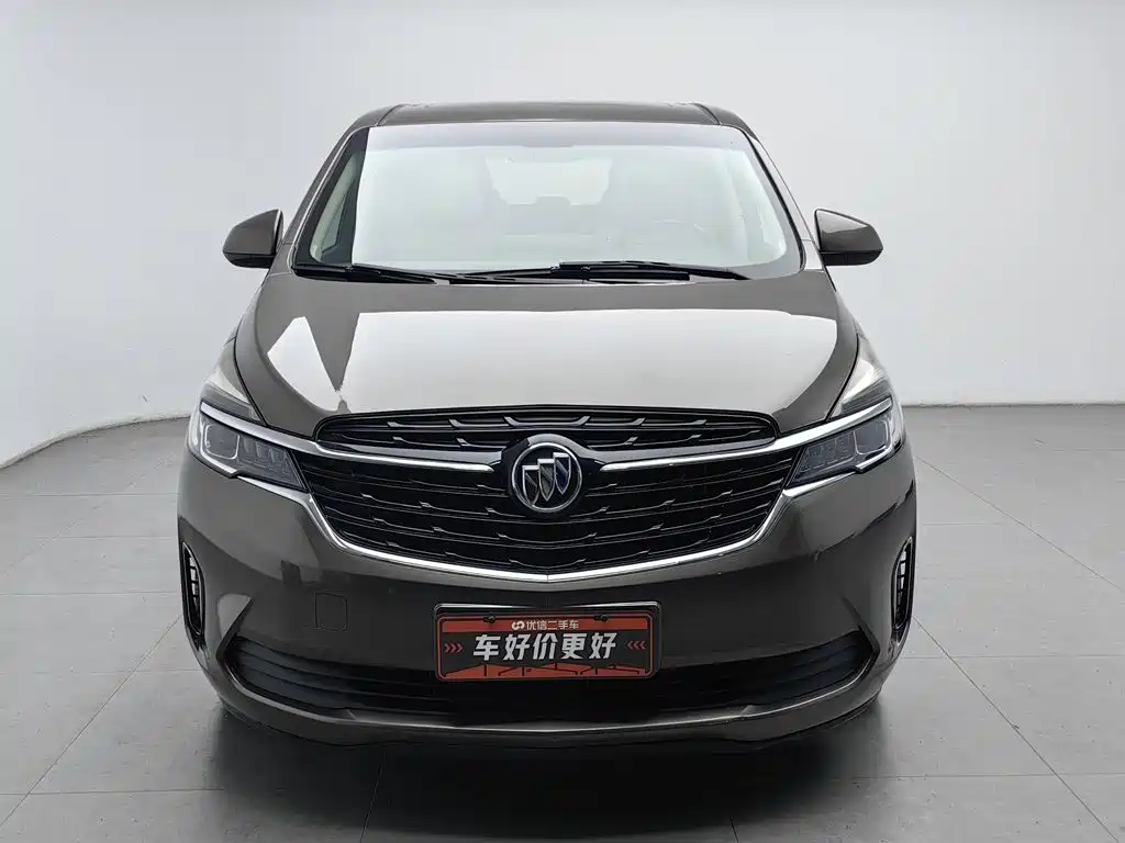 Фото 3 - Buick GL8