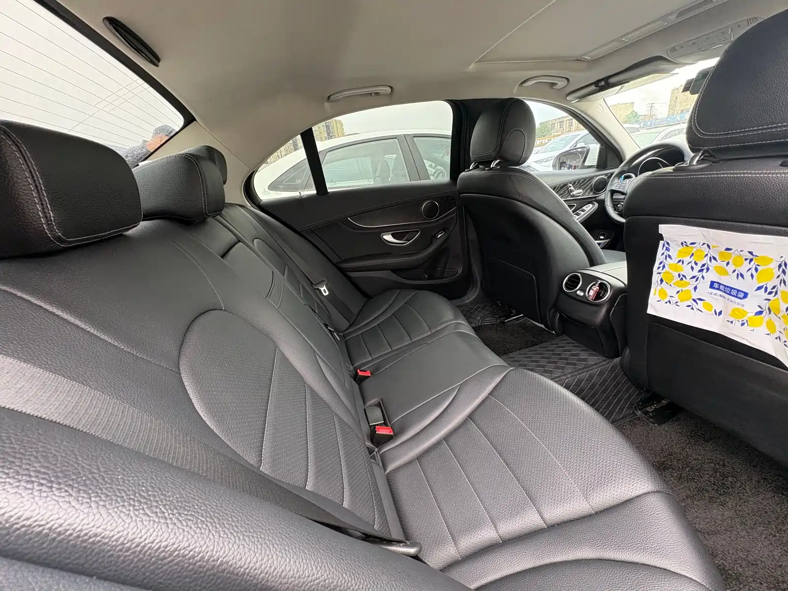 Фото 7 - Mercedes-Benz C-Class