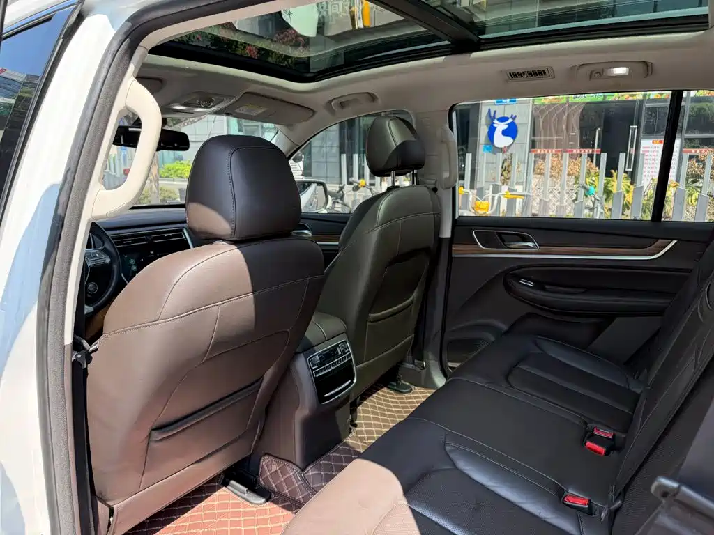 Roewe RX8 2019 2018 30T Smart Internet 2WD Flagship Edition