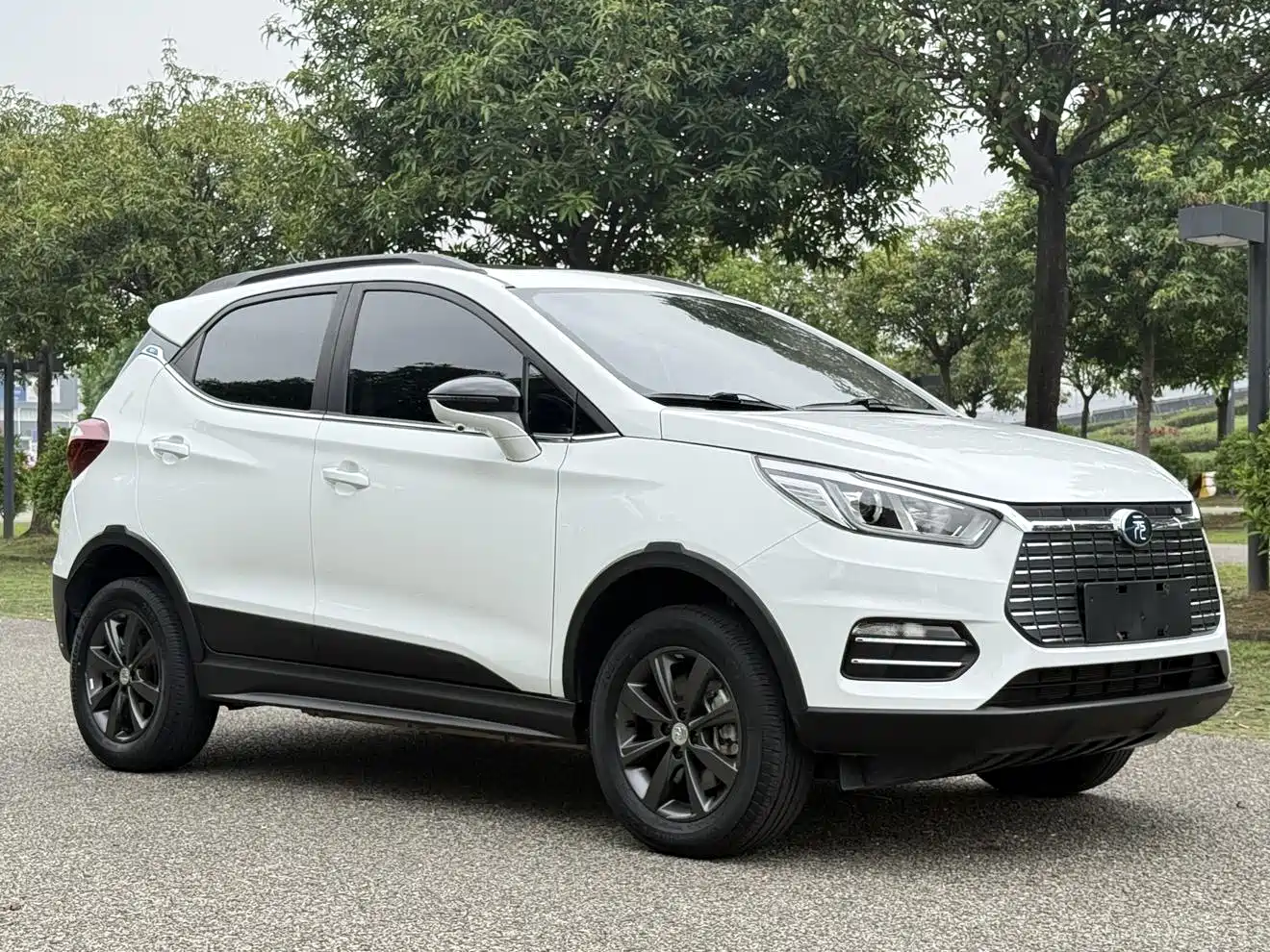 BYD Yuan New Energy 2018 EV360 Smart Connected Cool Type фото 3