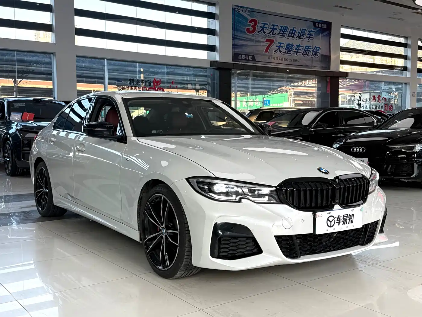 BMW 3 SERIES