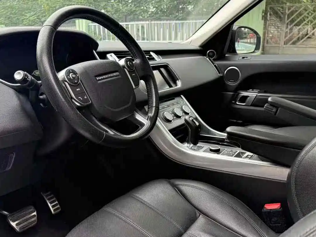 Land Rover Range Rover Sport 2016 Model 3.0 SC V6 HSE DYNAMIC фото 5
