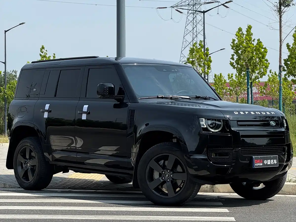 Фото 4 - Land Rover Defender