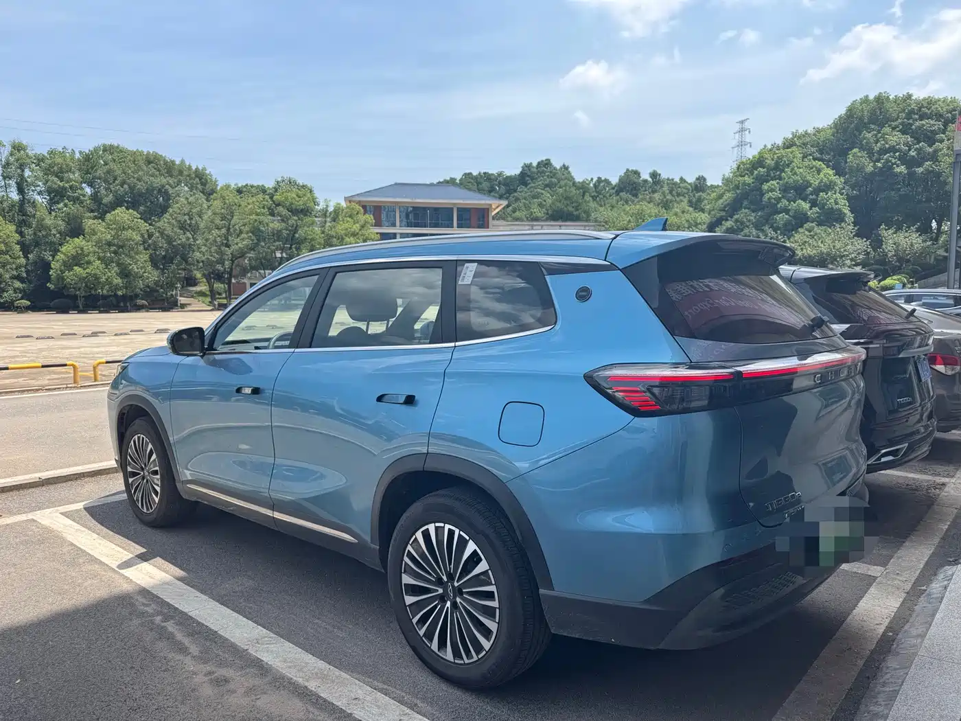 Chery Tiggo 8 PLUS C-DM 2024 2025 1.5T 116km Premium 5-Seater