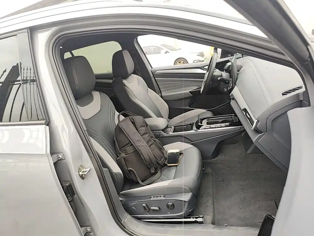Фото 20 - Volkswagen ID.4 CROZZ