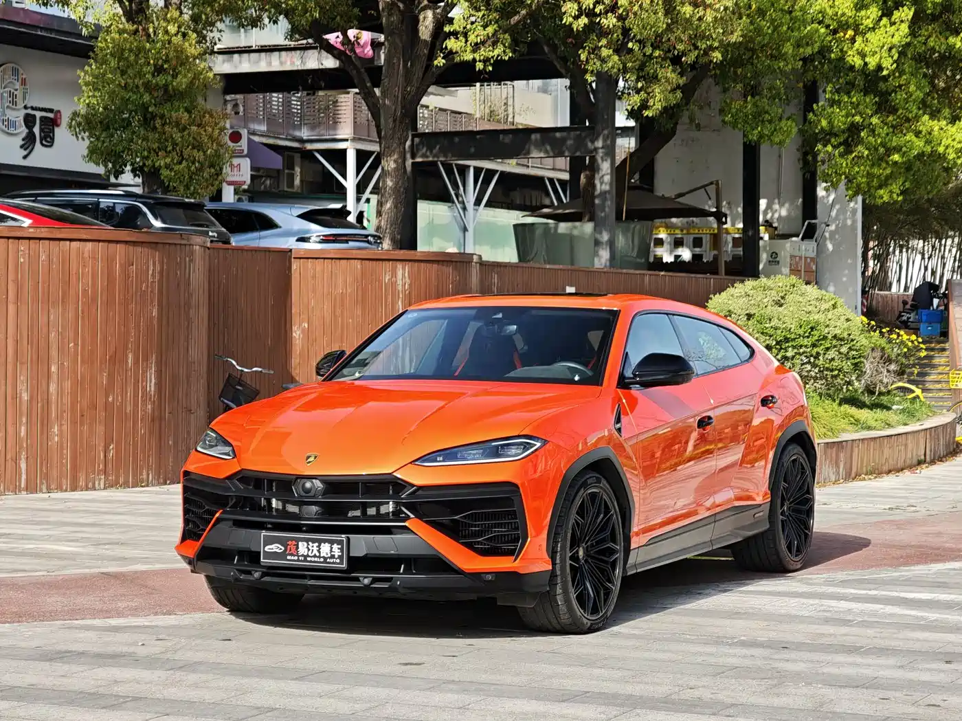 Lamborghini Urus SE 2025 4.0T Standard Edition