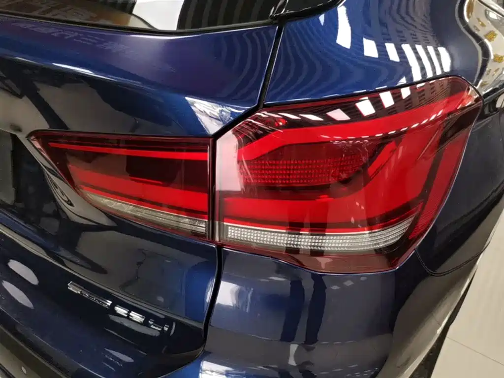BMW X1 2020 sDrive25Li Leading Model фото 8