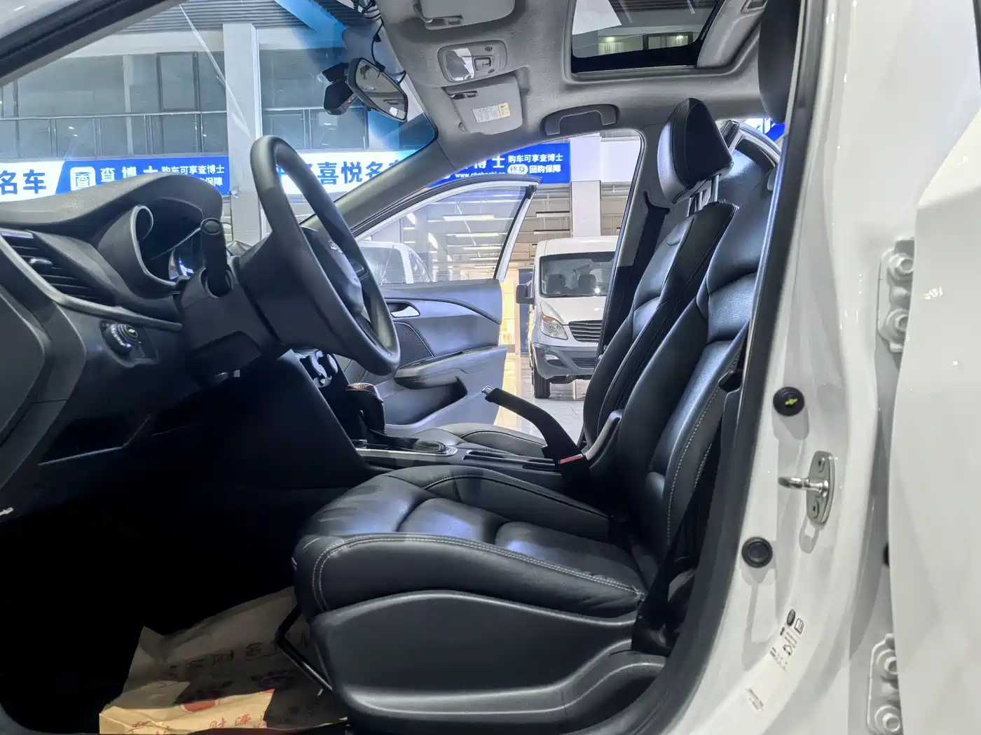 Chevrolet Cavalier 2019 320 Auto Sunroof Enjoyment Edition фото 8