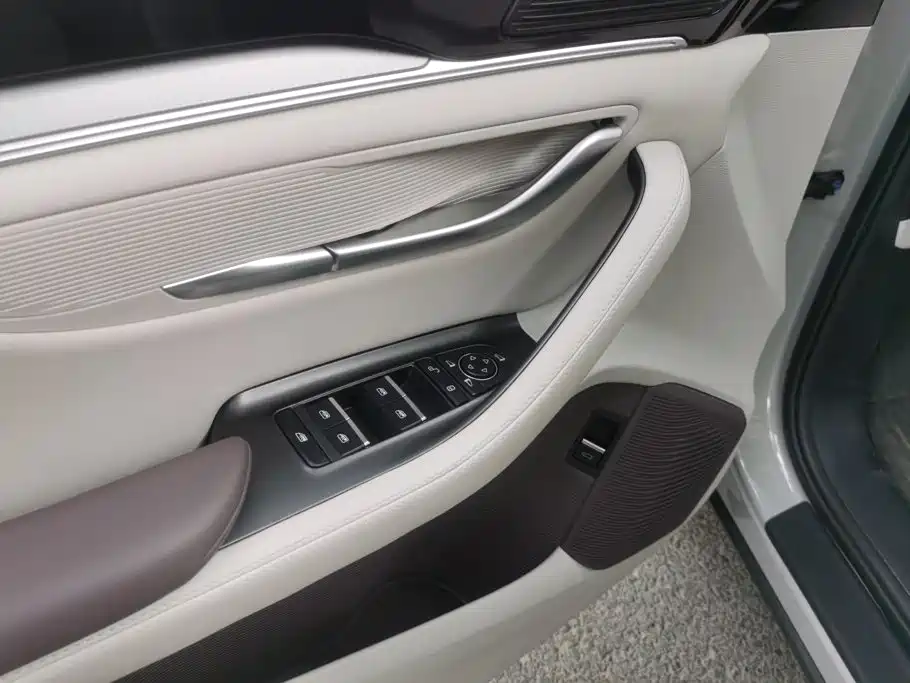 BYD Song PLUS PHEV 2025 2025 DM-i Smart Driving Edition 112KM Honor
