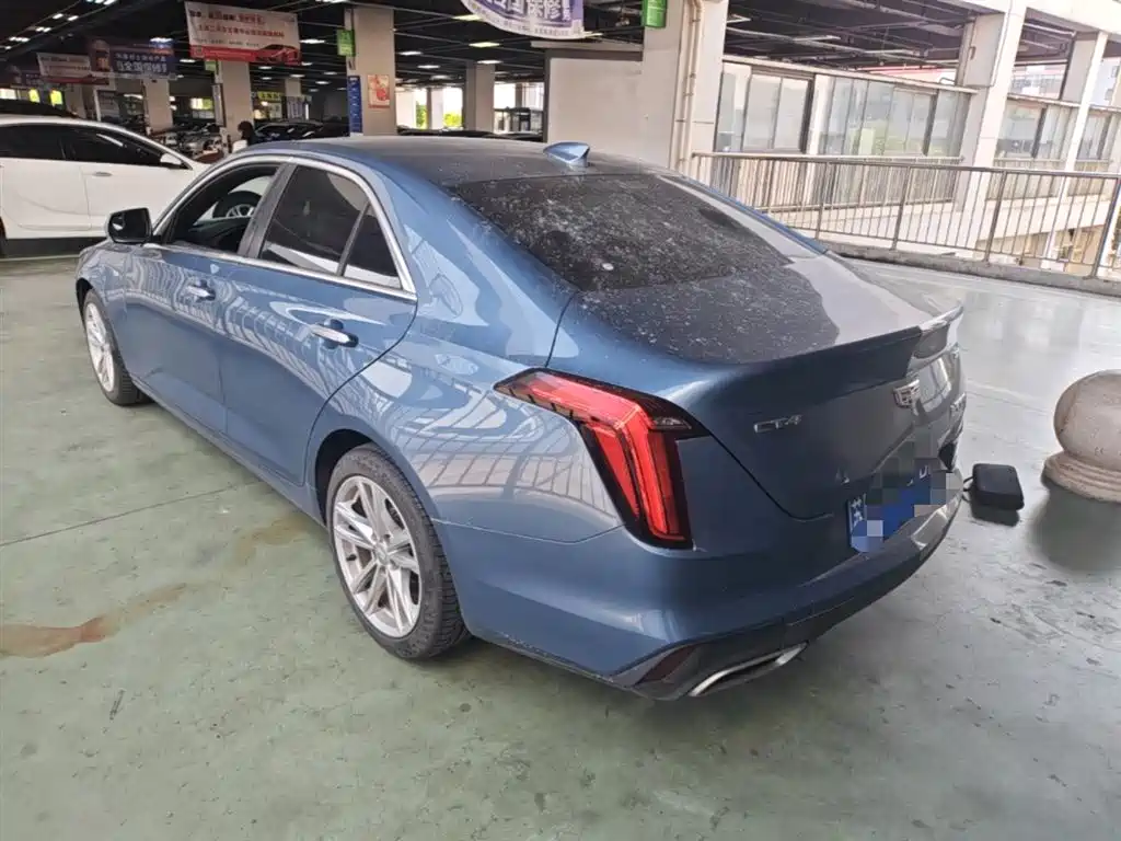 CADILLAC CT4