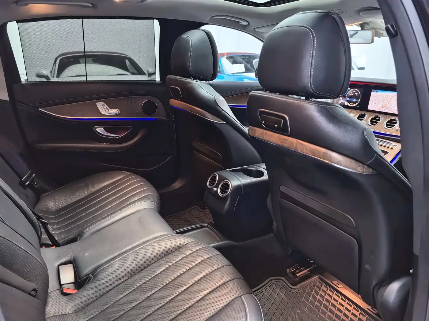 Mercedes-Benz E-Class 2016 E 300 L Luxury фото 12