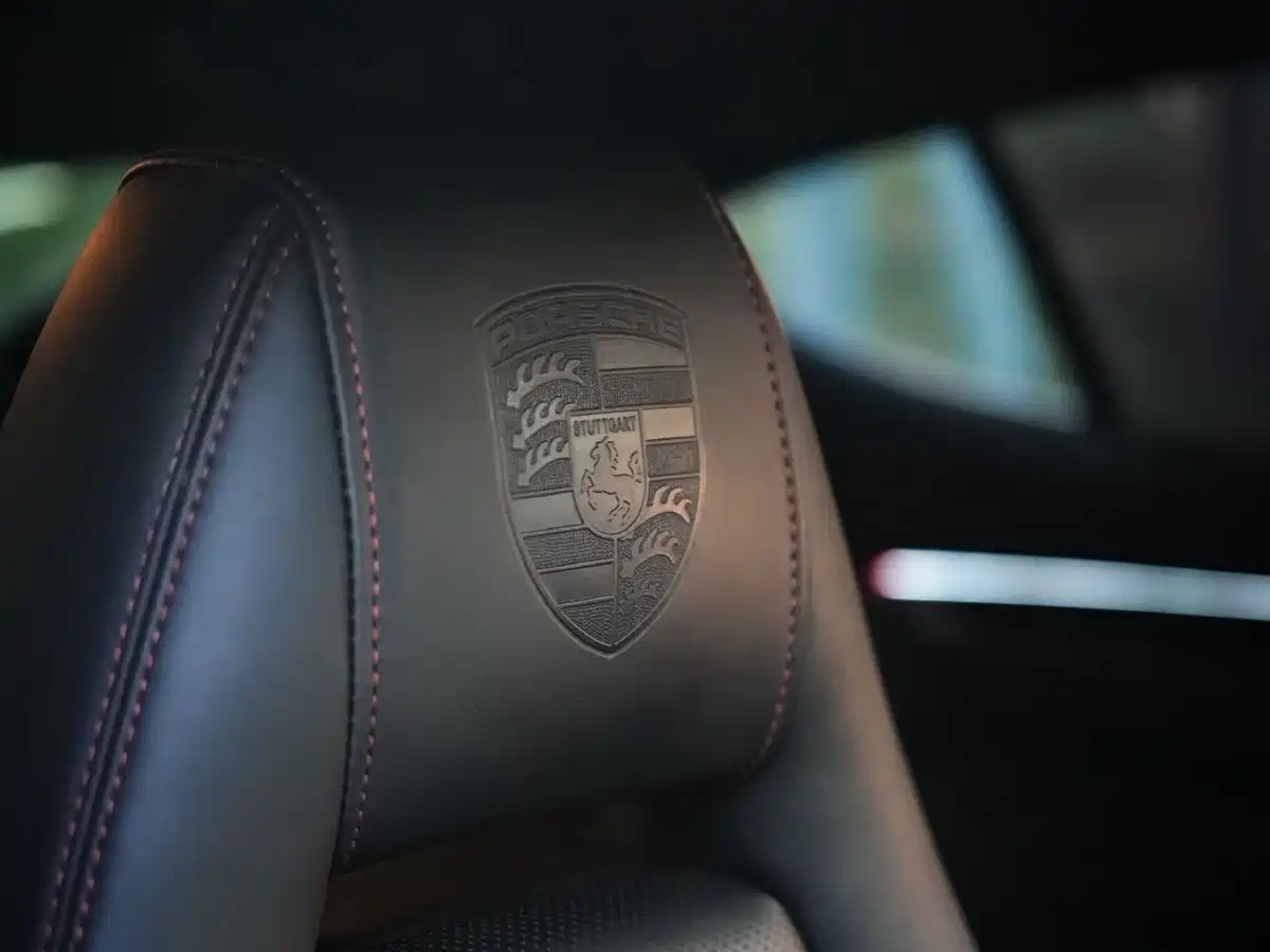 Porsche Panamera 2010 Model Panamera 4S 4.8L фото 17