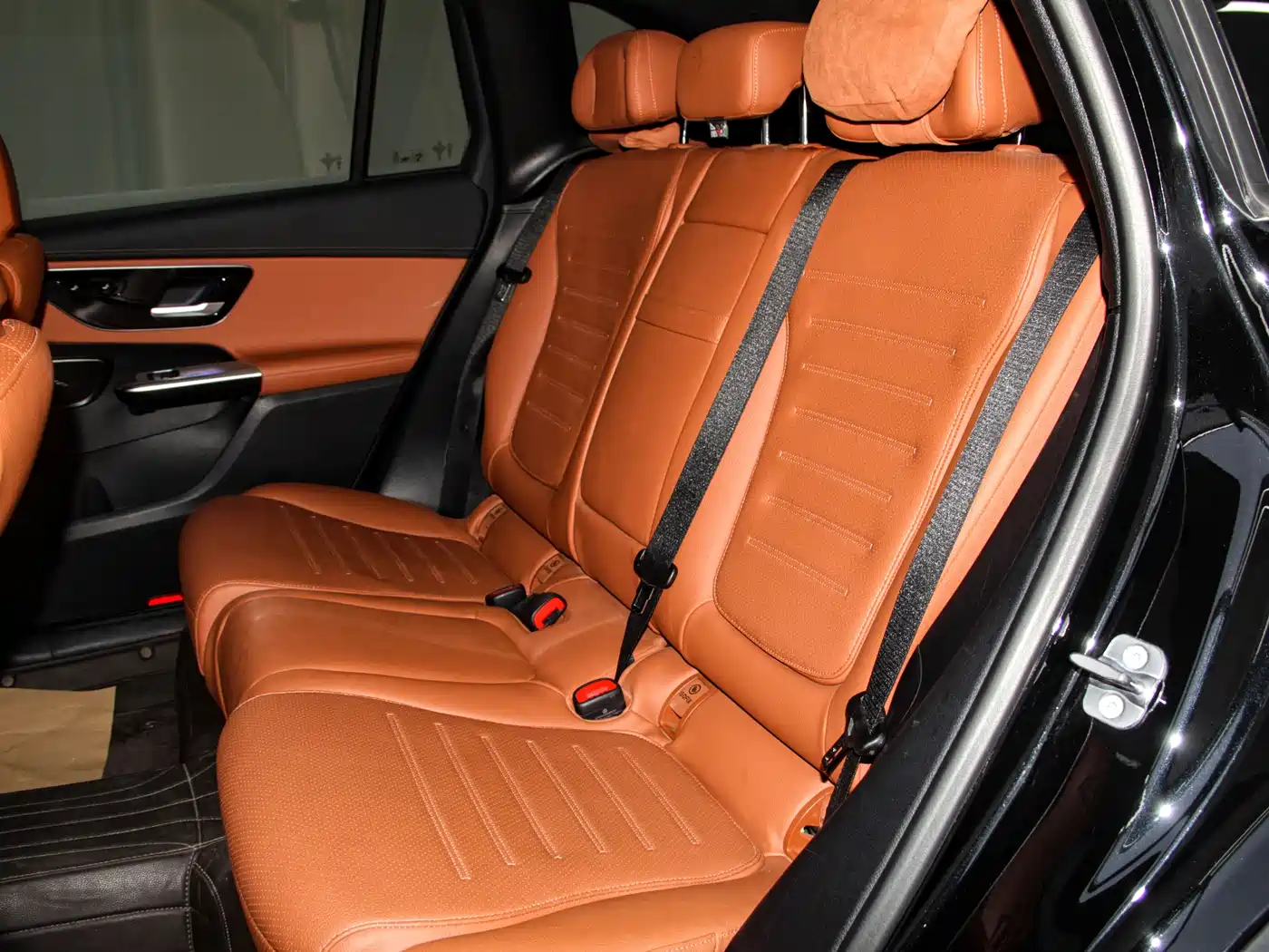 Mercedes-Benz GLC 2023 GLC 260 L 4MATIC Sport 5-seater фото 11