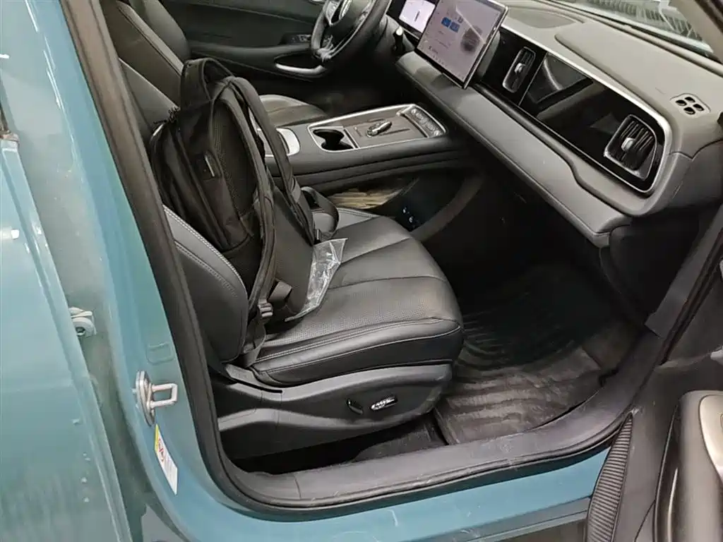 BYD Hai Shi 05 EV 2025 520KM Smart Navigation Edition фото 25