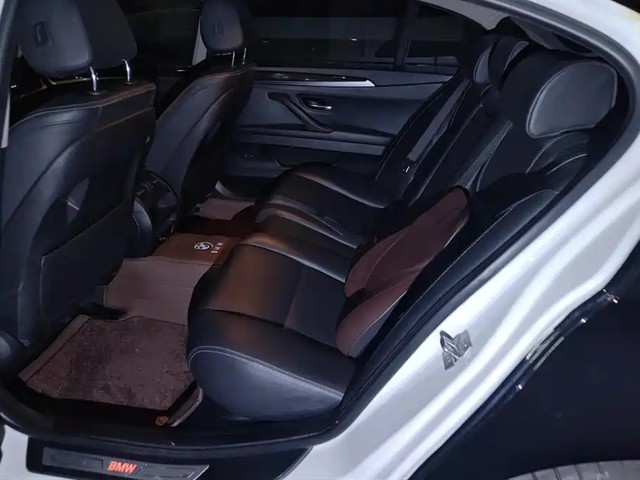 BMW 5 Series 2014 525Li Luxury Design Package фото 11