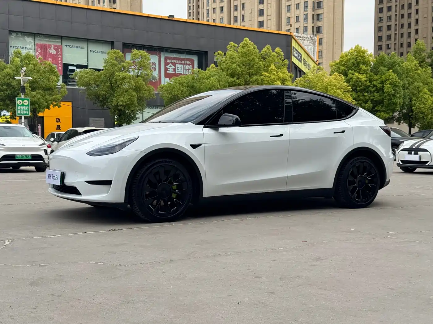 Tesla Model Y 2022