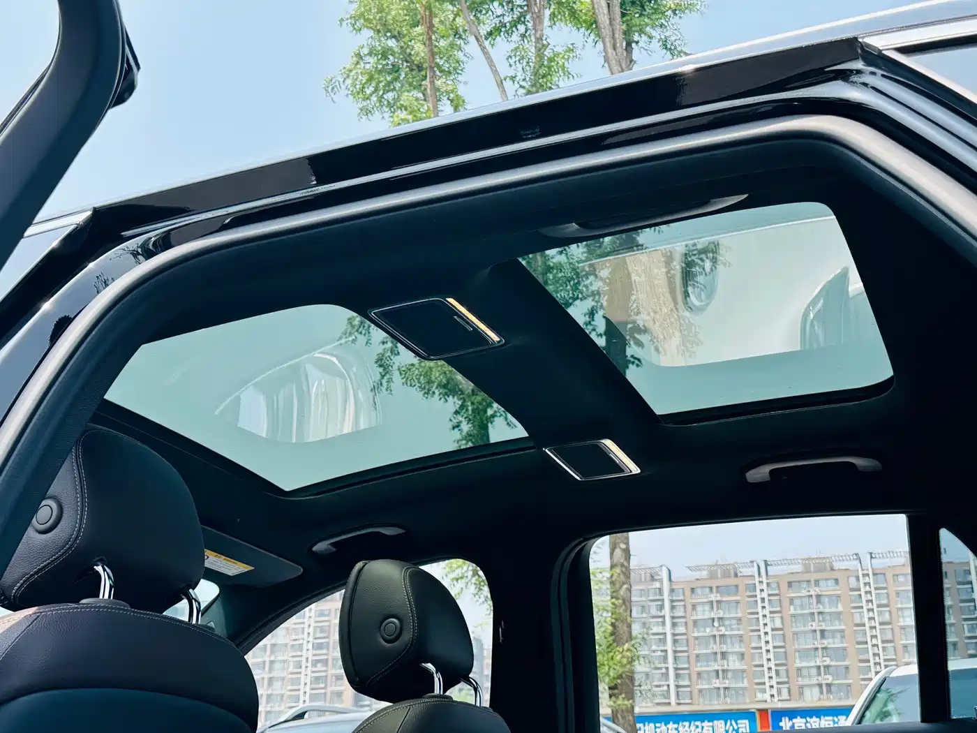Mercedes-Benz GLC 2022 GLC 300 L 4MATIC Dynamic Collector's Edition фото 14