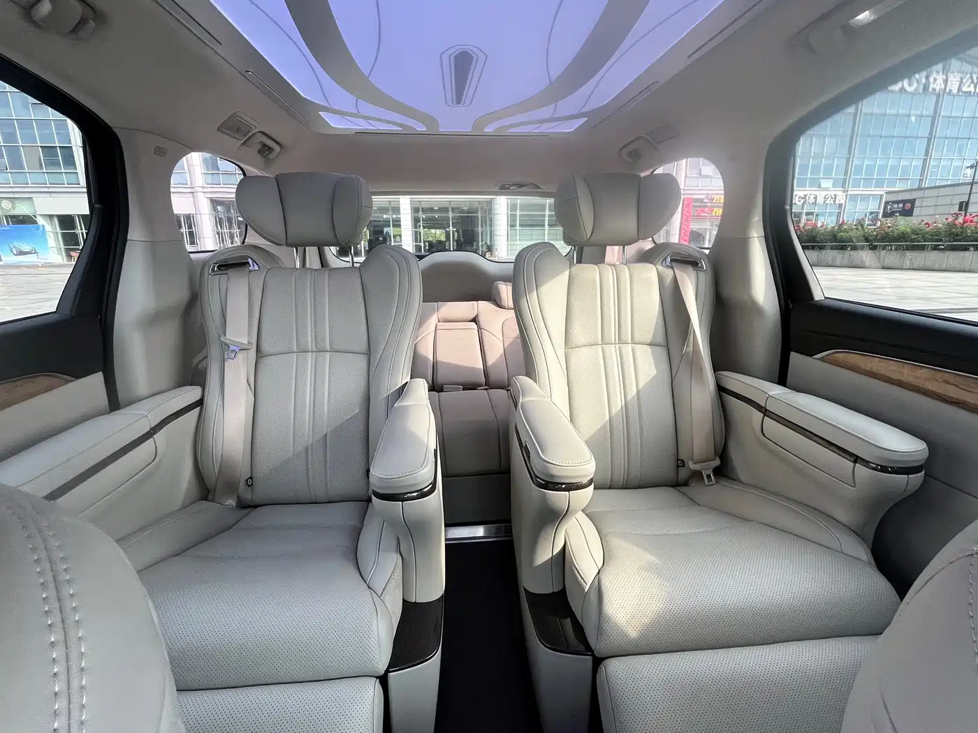 Buick GL8 2018 ES 28T Comfort Type China VI фото 14